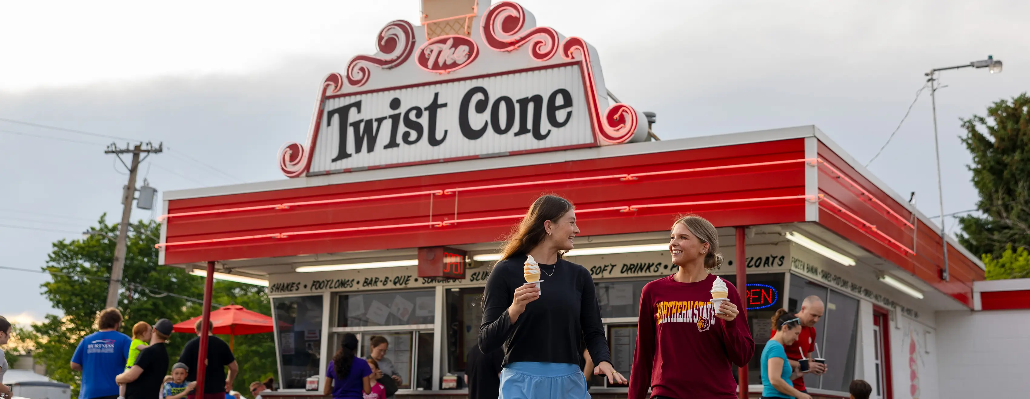 NSU Students at Twist Cone
