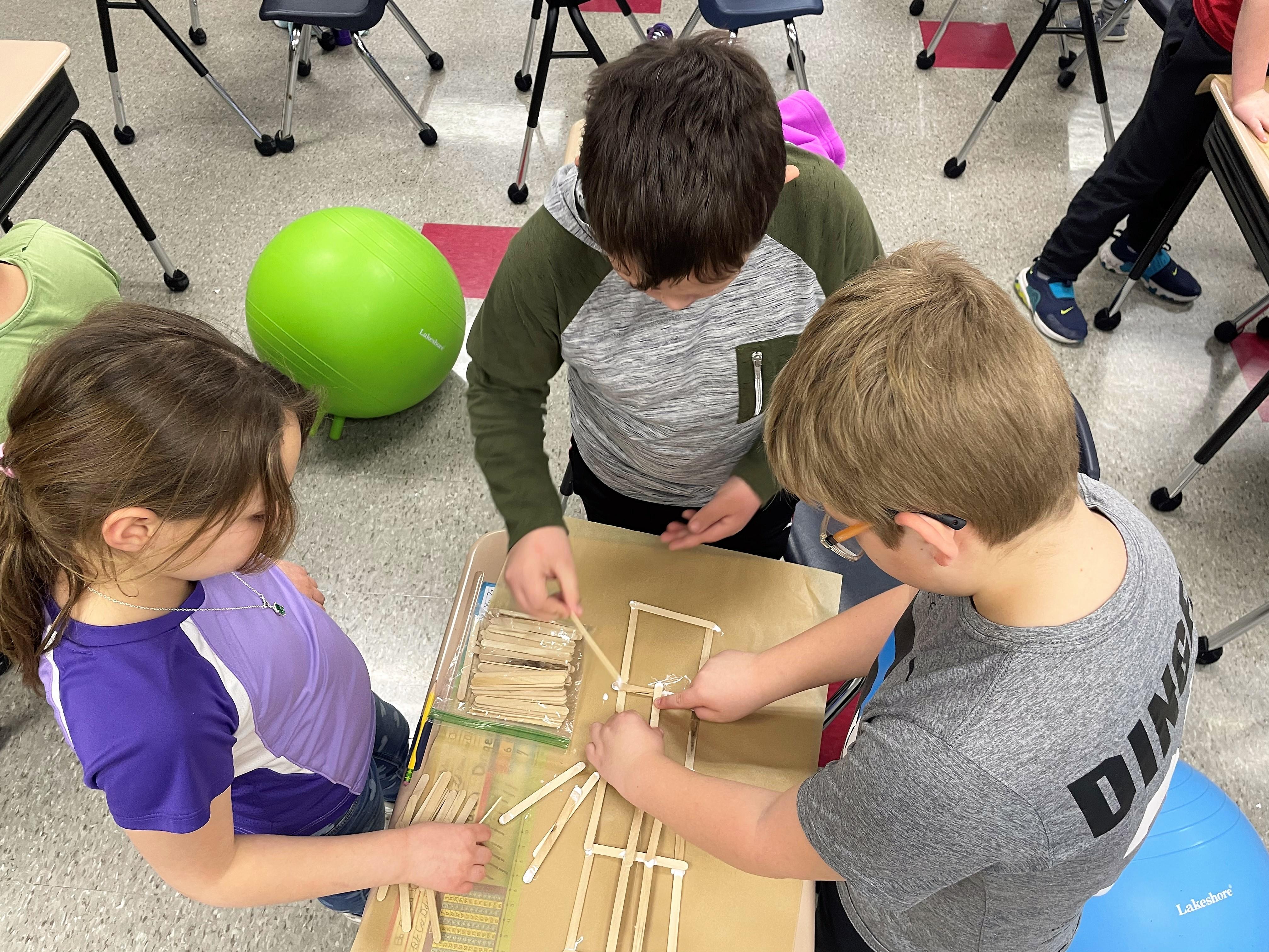 NSU STEM kits offer educators ‘experiments in a box’ Northern State