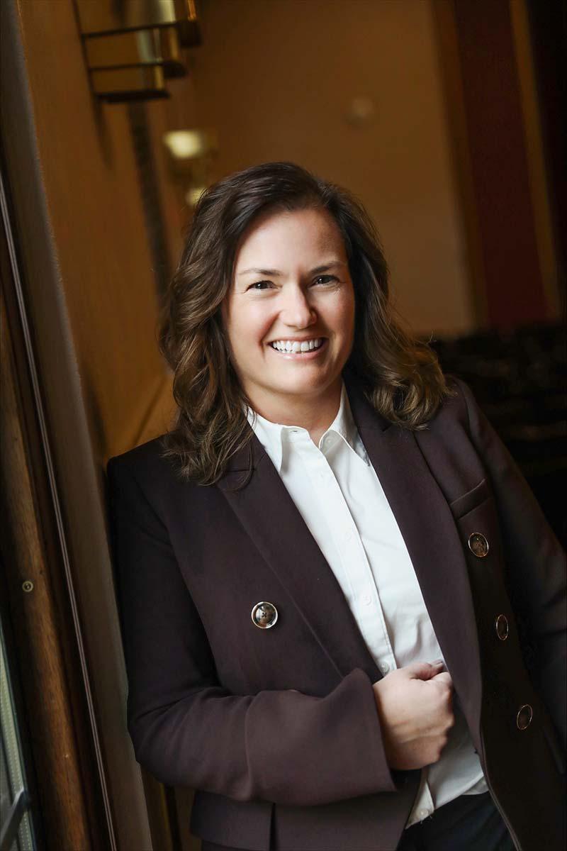 Erin Fouberg Headshot