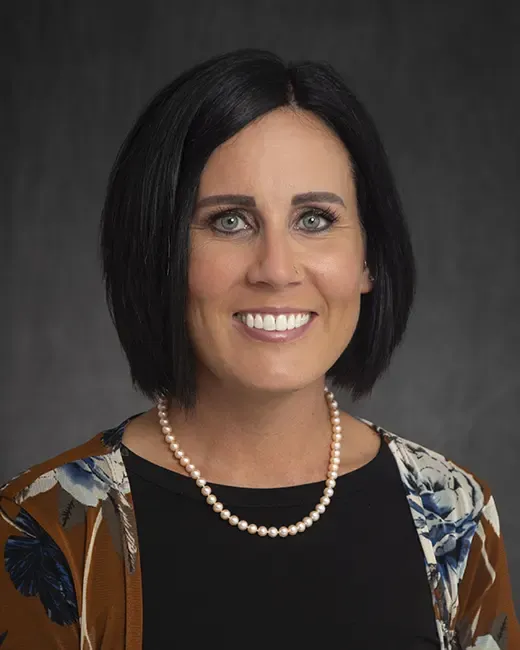 Dr. Anna Schwan